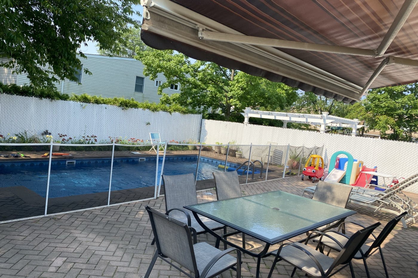 Listing photo-2