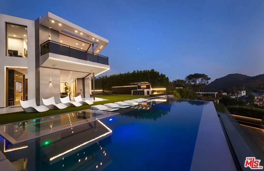 Listing photo-2