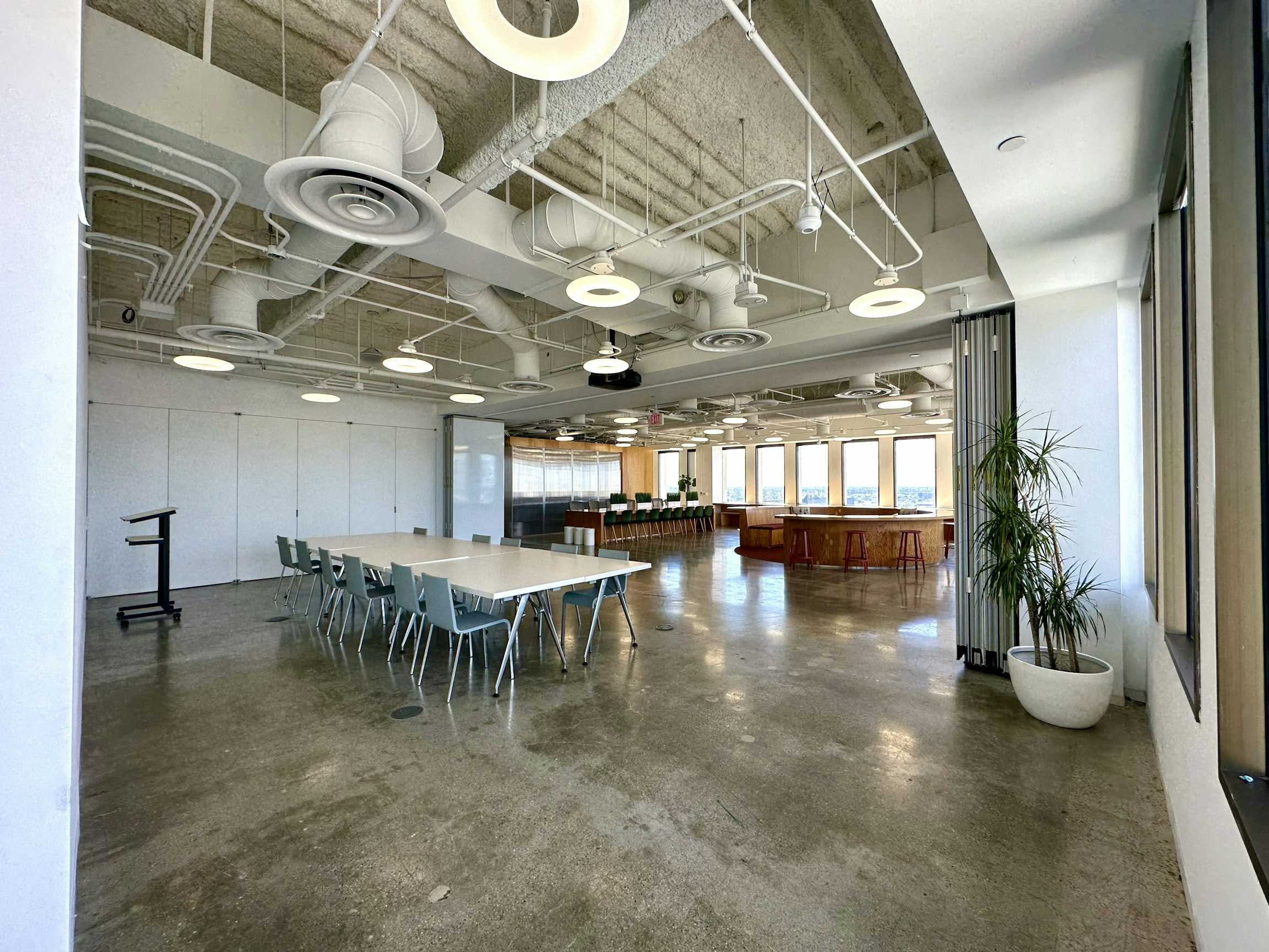 Listing photo-2