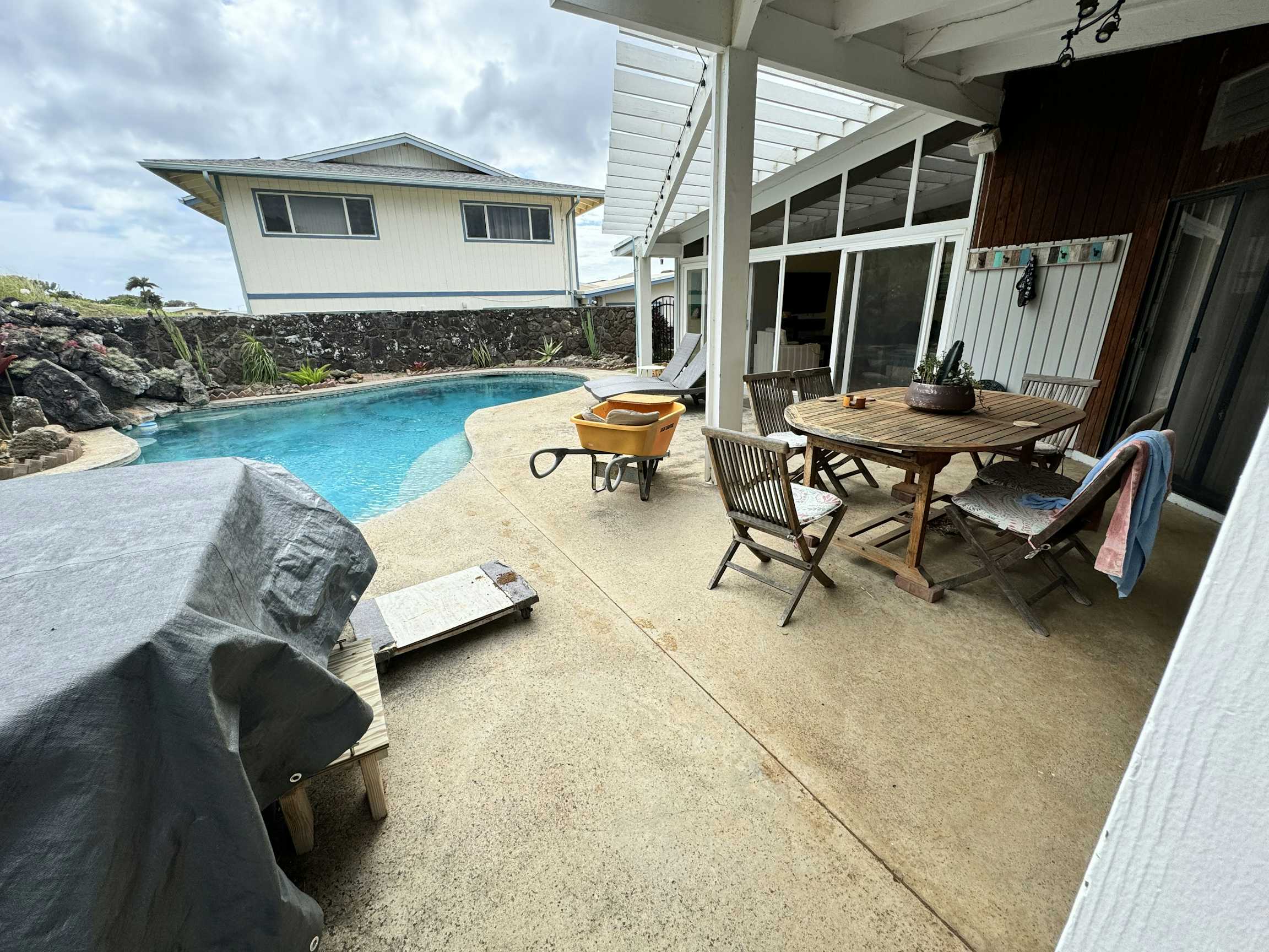 Listing photo-3