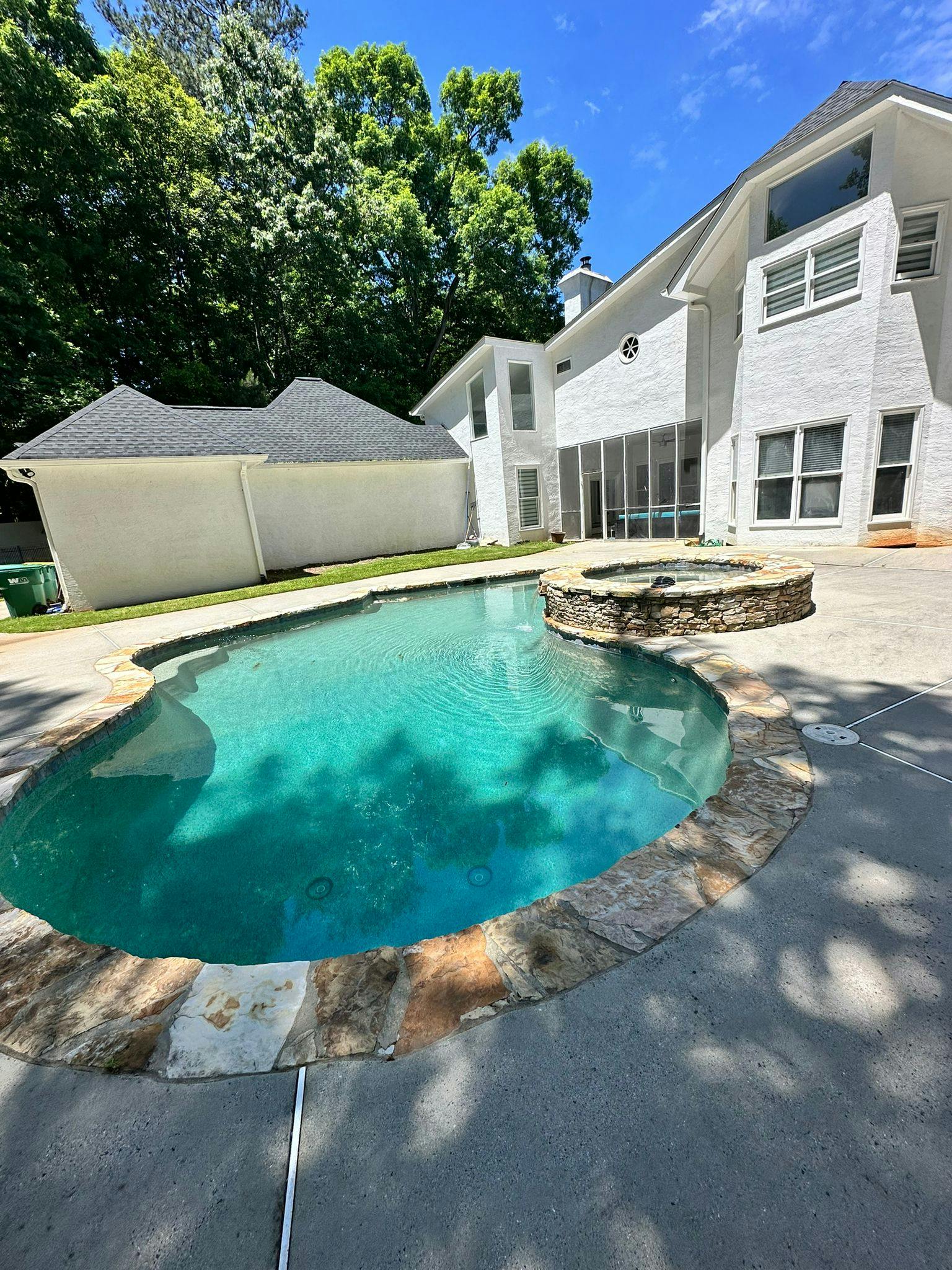 Listing photo-2