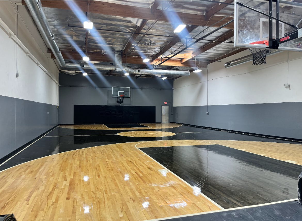 24 Hour Private Indoor Basketball Court - Private Court in Tempe - Swimply