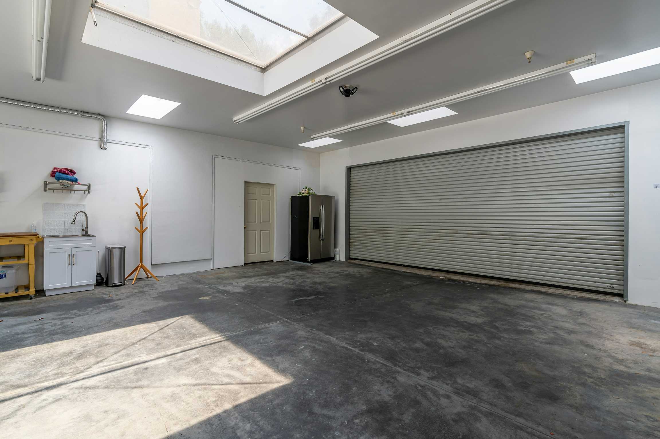Listing photo-3