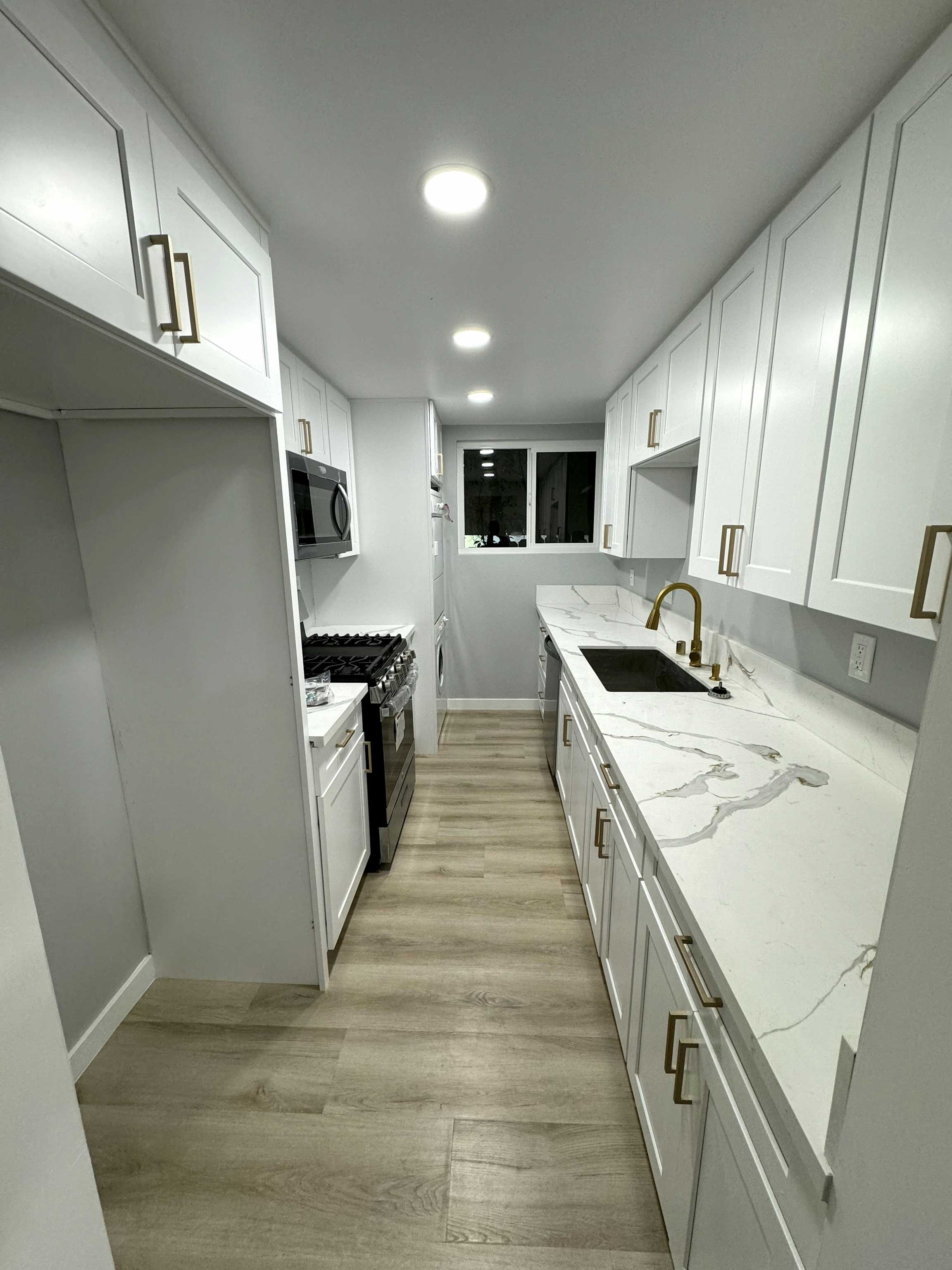 Listing photo-2