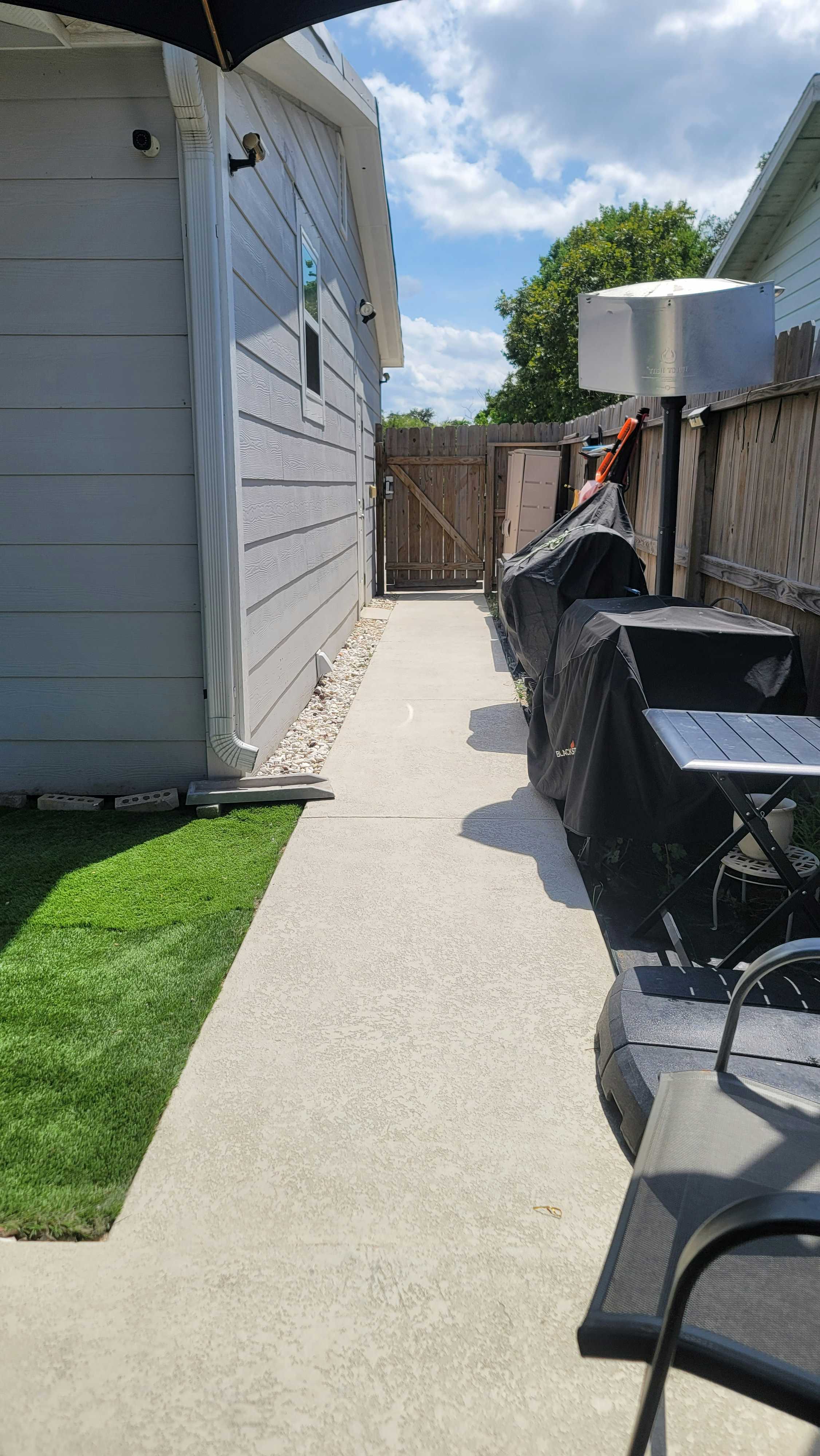 Listing photo-3