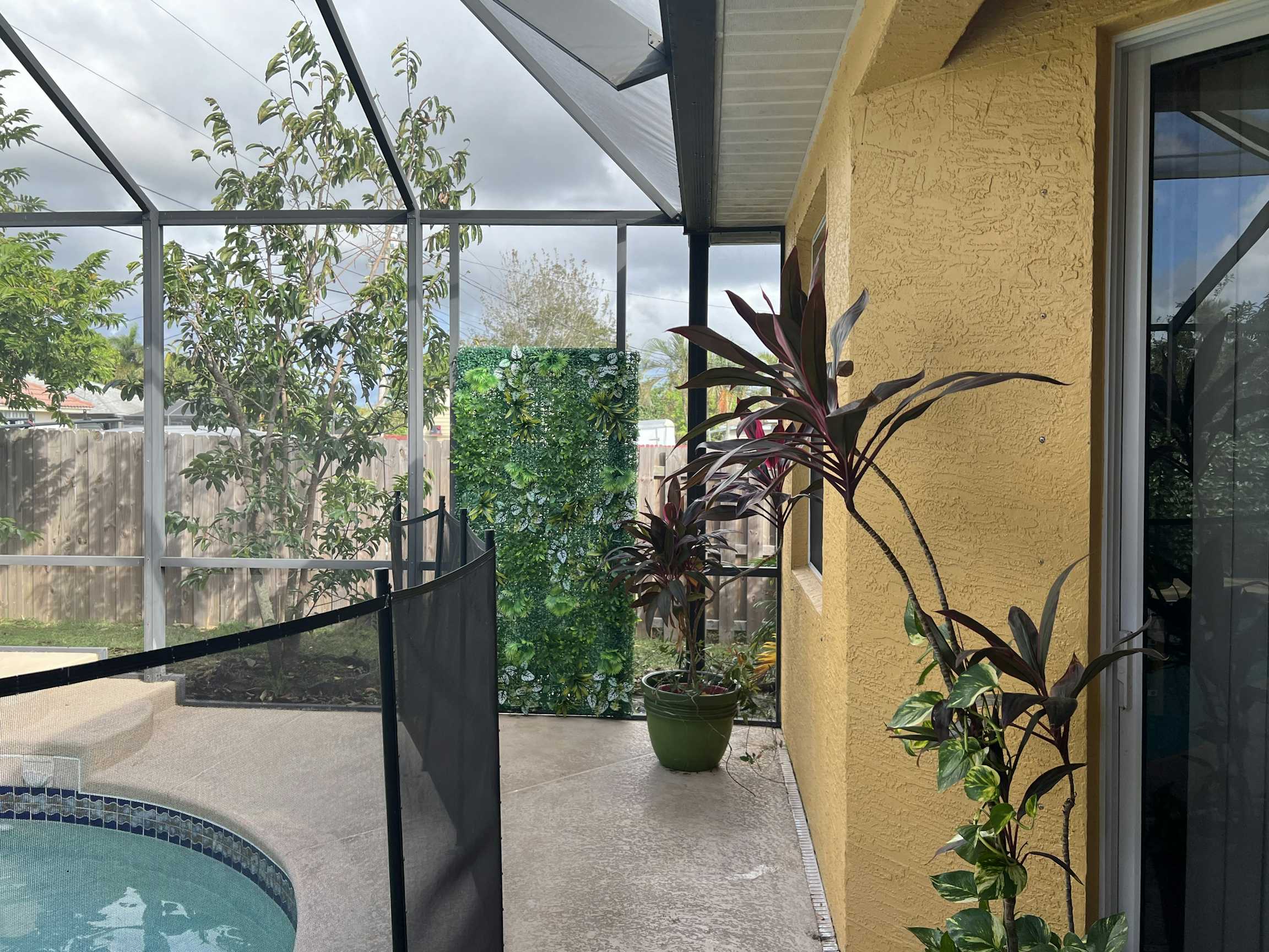 Listing photo-2