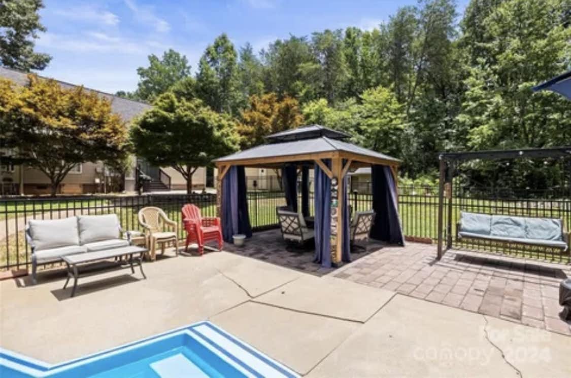 Listing photo-5