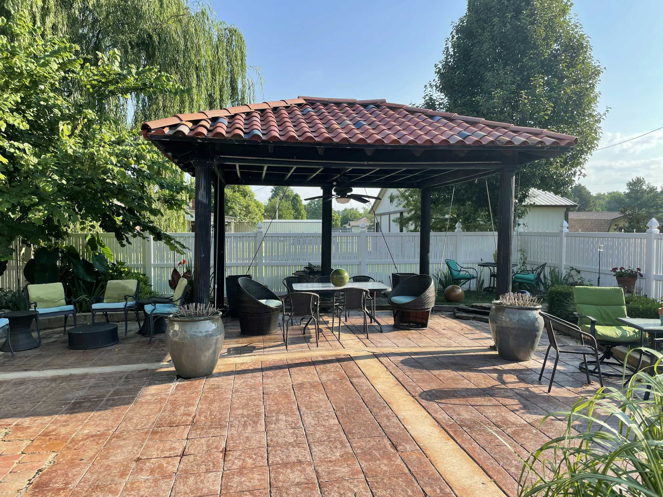 Listing photo-3