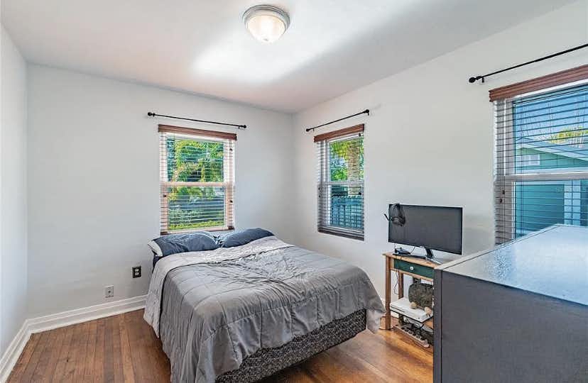Listing photo-2