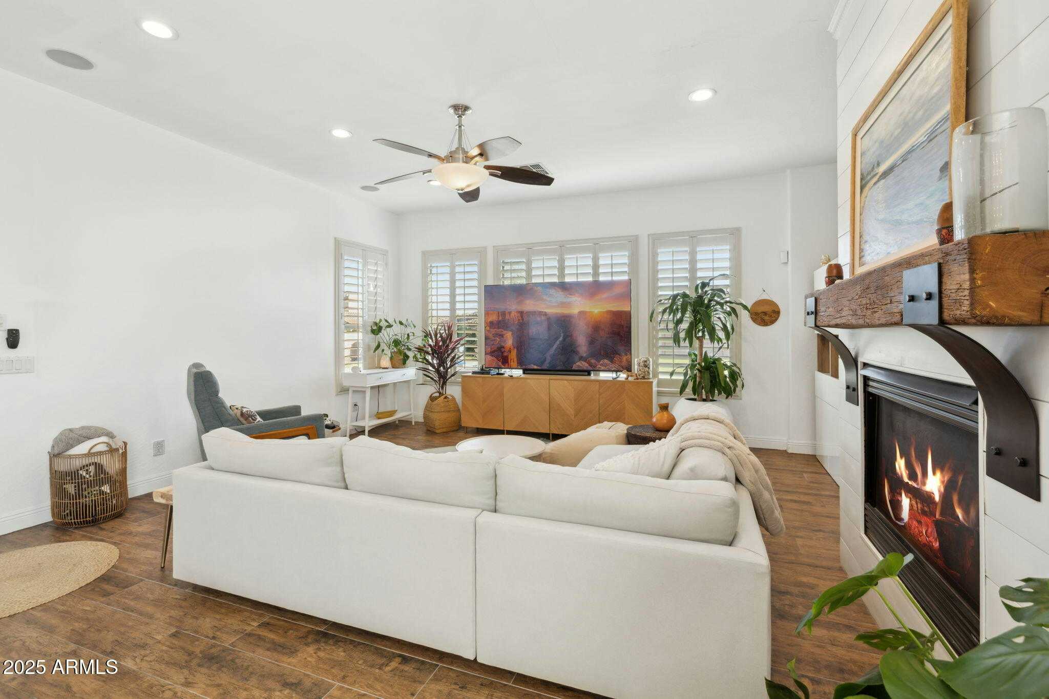 Listing photo-3