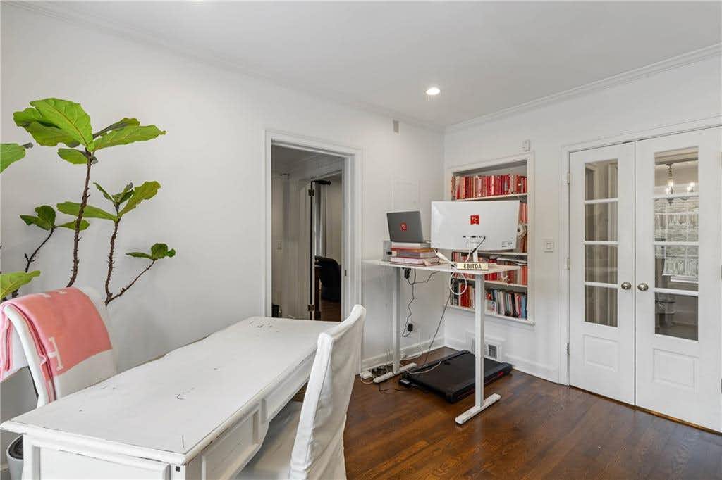 Listing photo-2