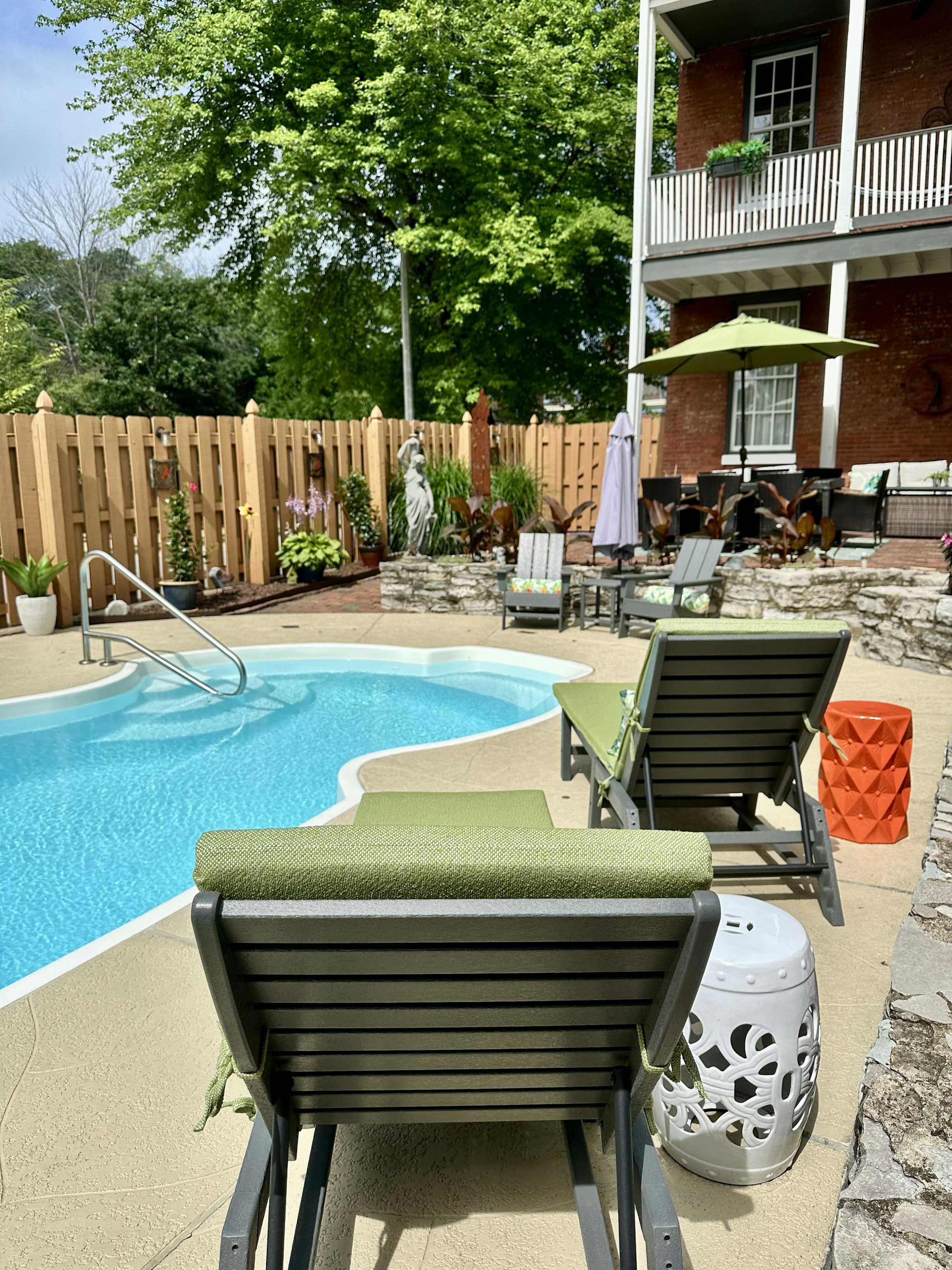Listing photo-2