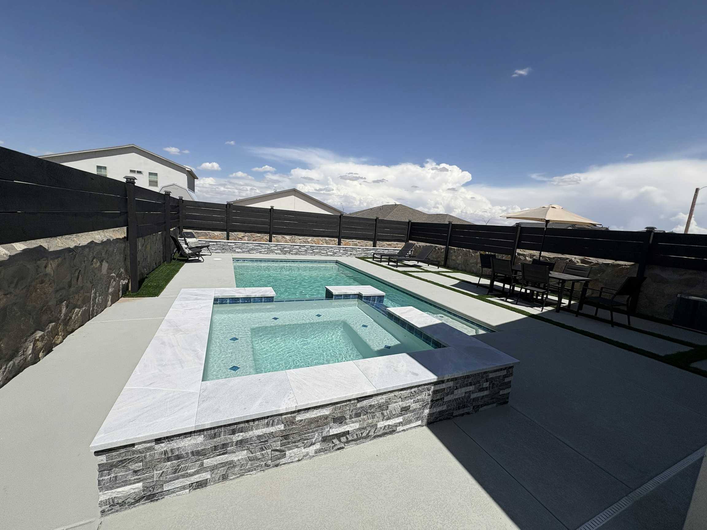 Listing photo