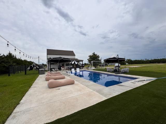 Listing photo-2