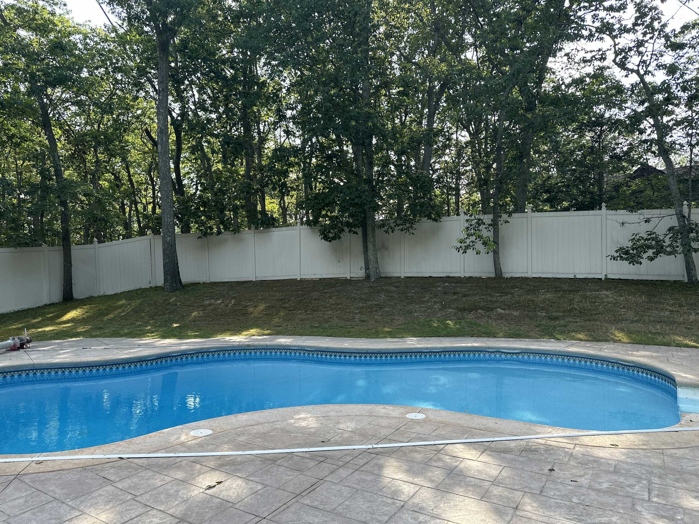Listing photo-2