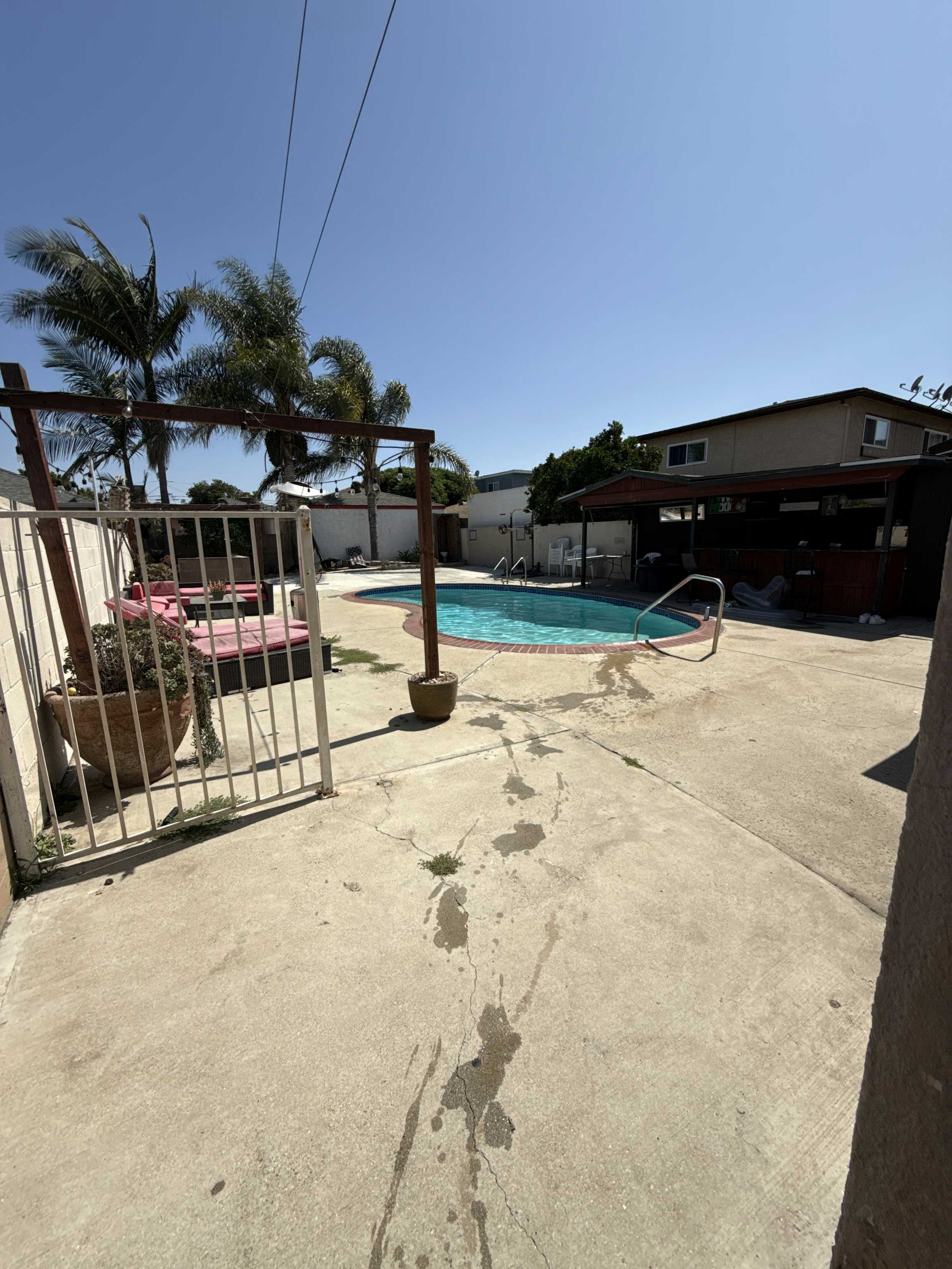 Listing photo-2