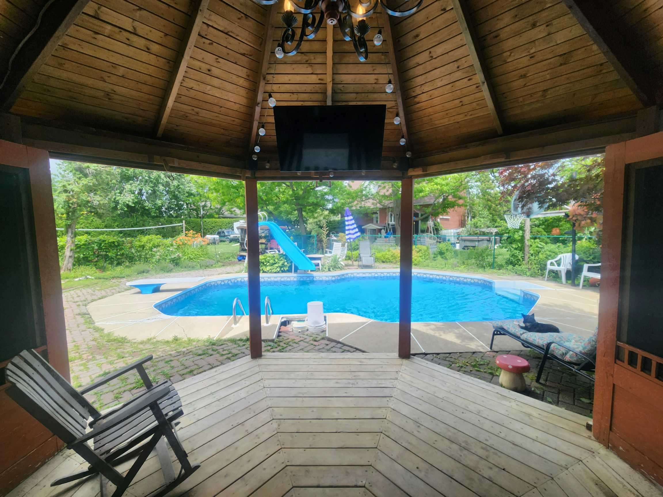 Listing photo-2