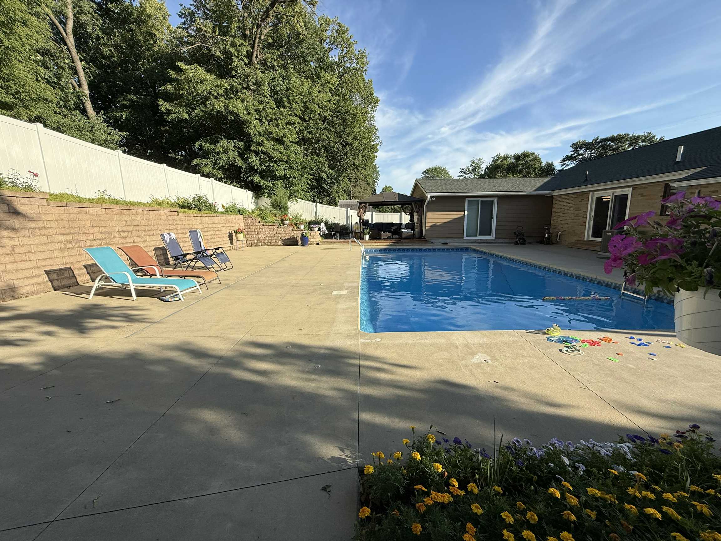 Listing photo-3