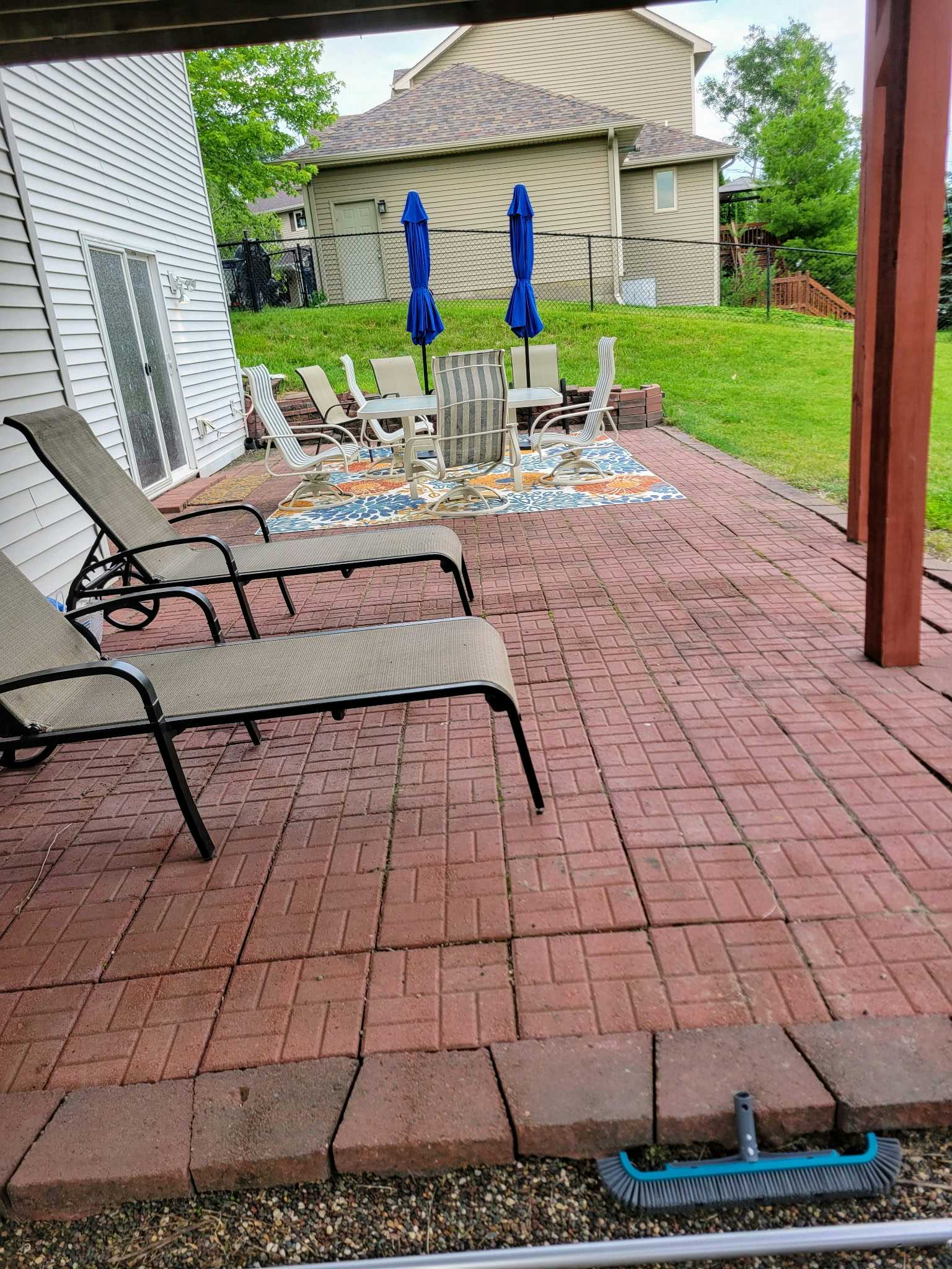 Listing photo-3
