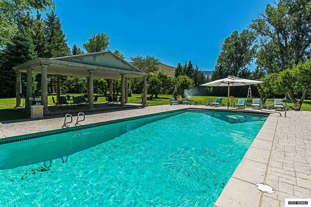 Colonial Mansion Grand Pool & Pergola - Private Pool in Reno - Swimply