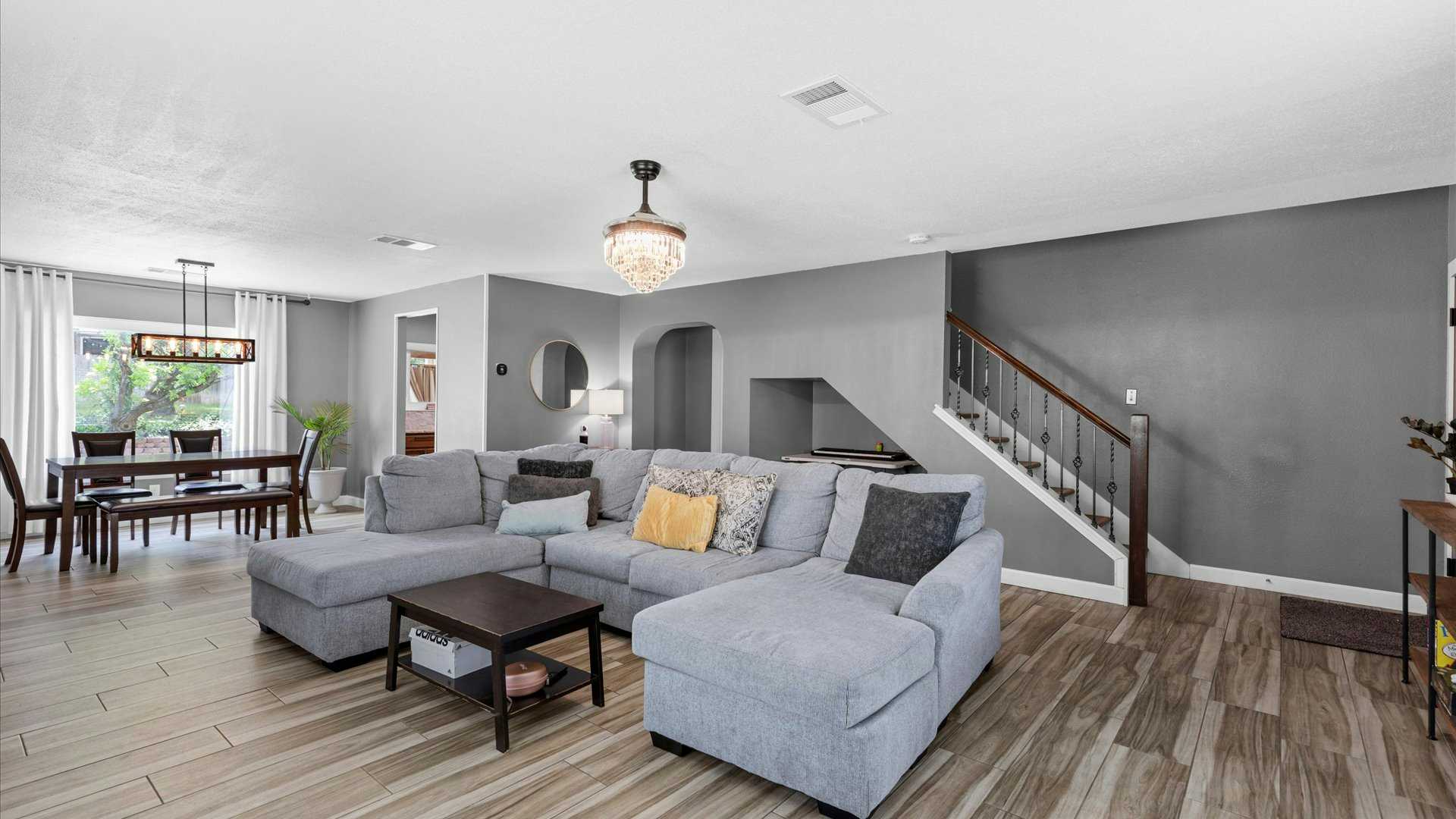 Listing photo-3