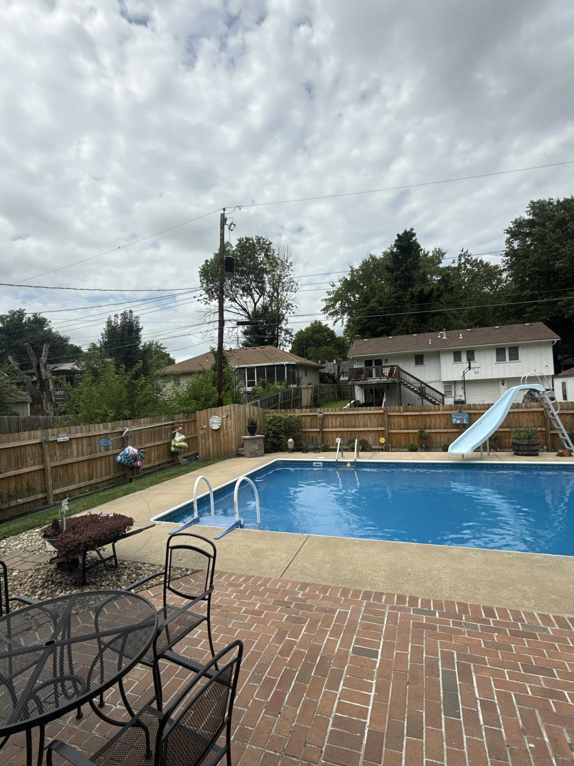 Listing photo-2
