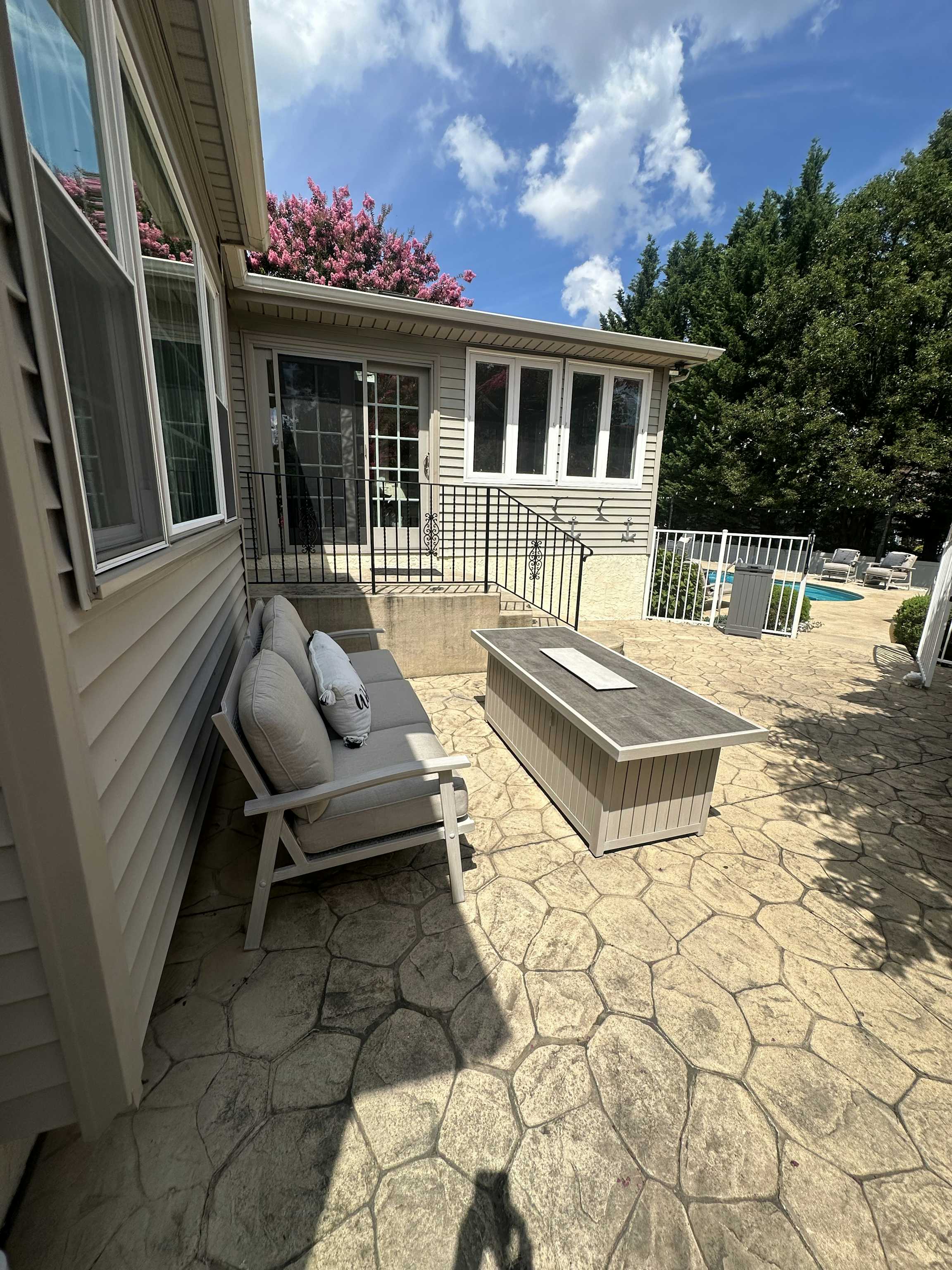 Listing photo-2