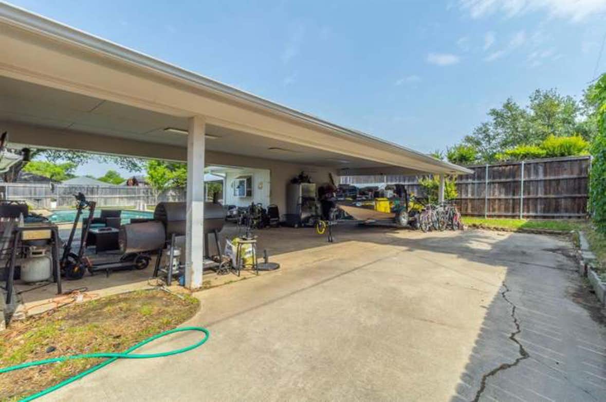 Listing photo-3