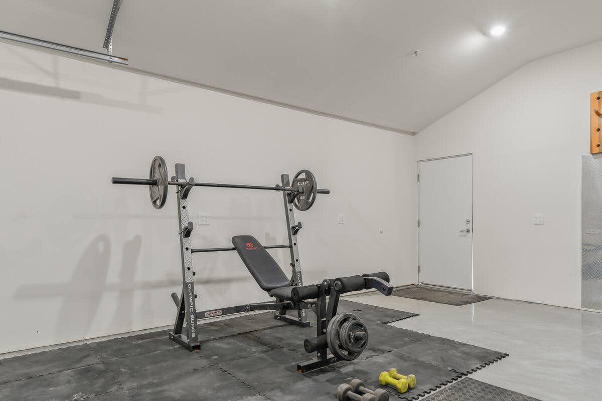 Listing photo-2