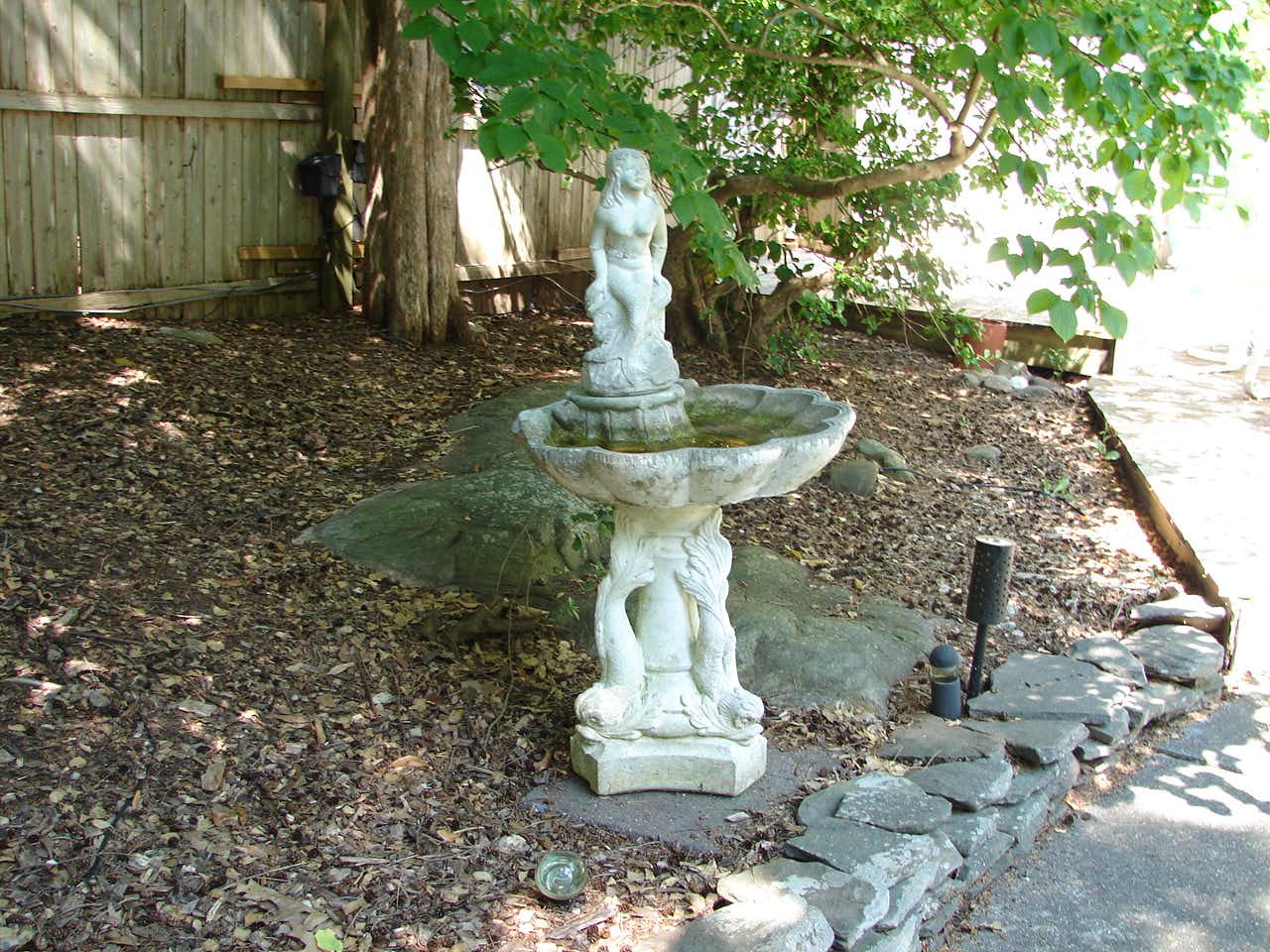 Listing photo-2
