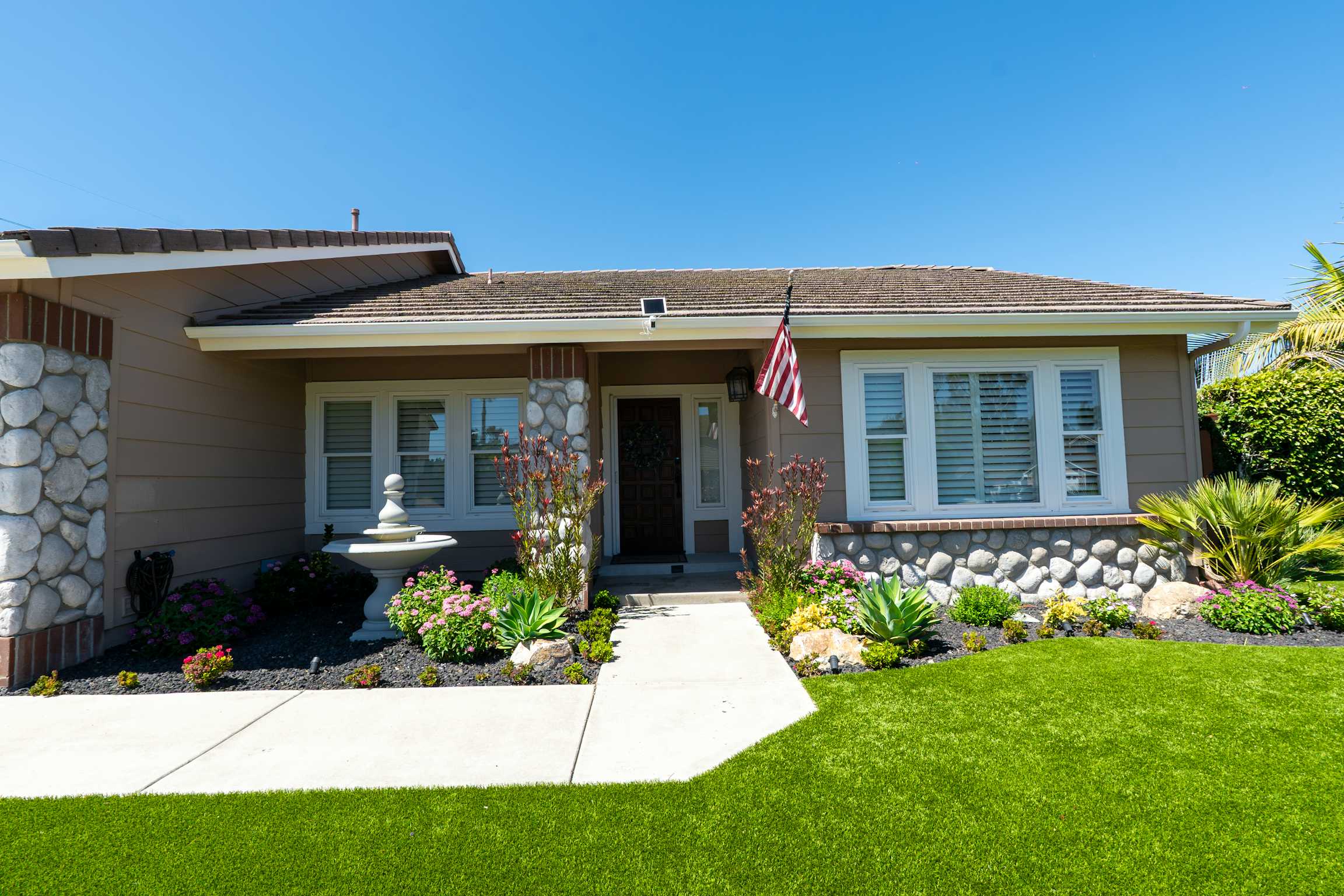 Listing photo-2