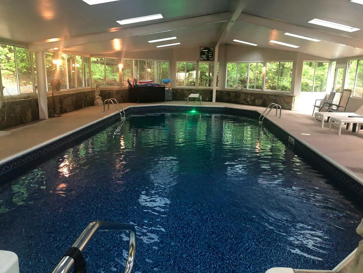 Joy’s Place (Must Add Heat ~ 3 hr min) - Private Pool in Birmingham ...