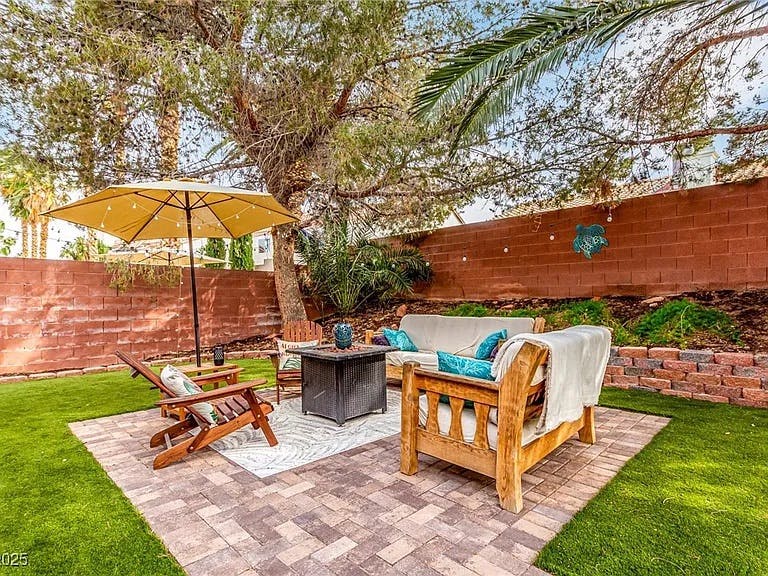 Listing photo-3