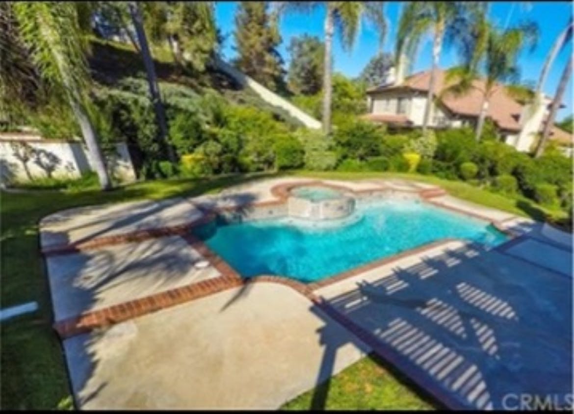 Listing cover image