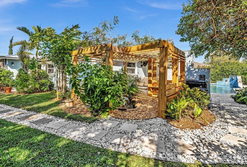 Listing photo-3