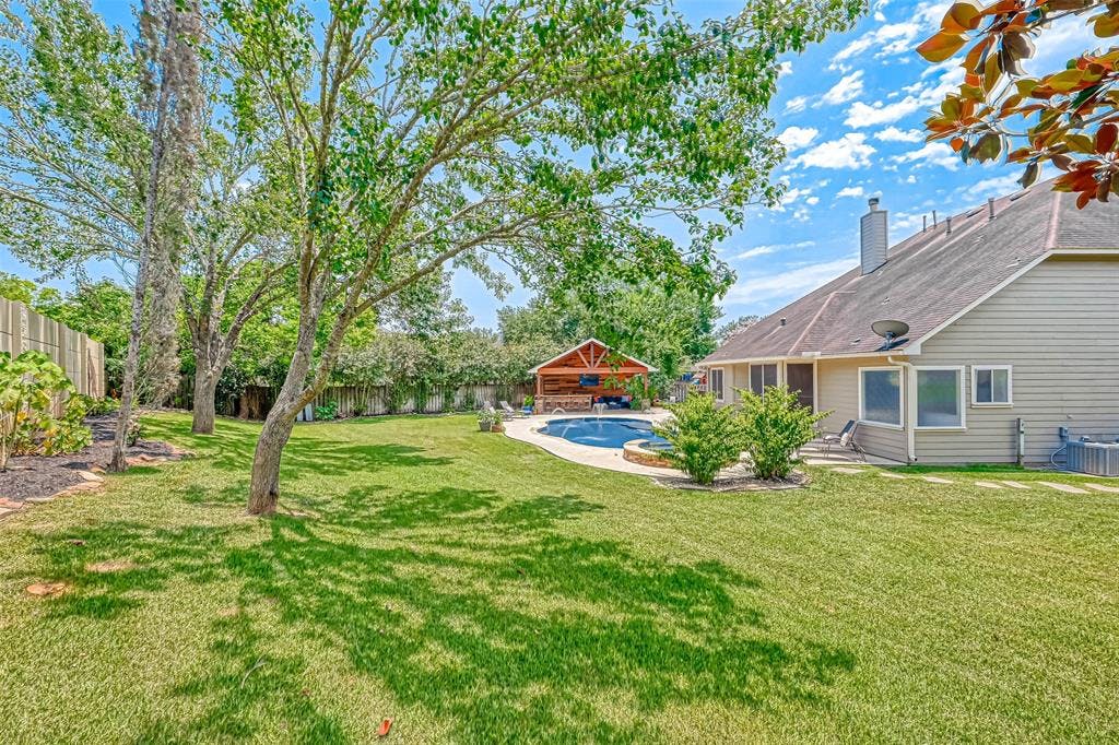Listing photo-2