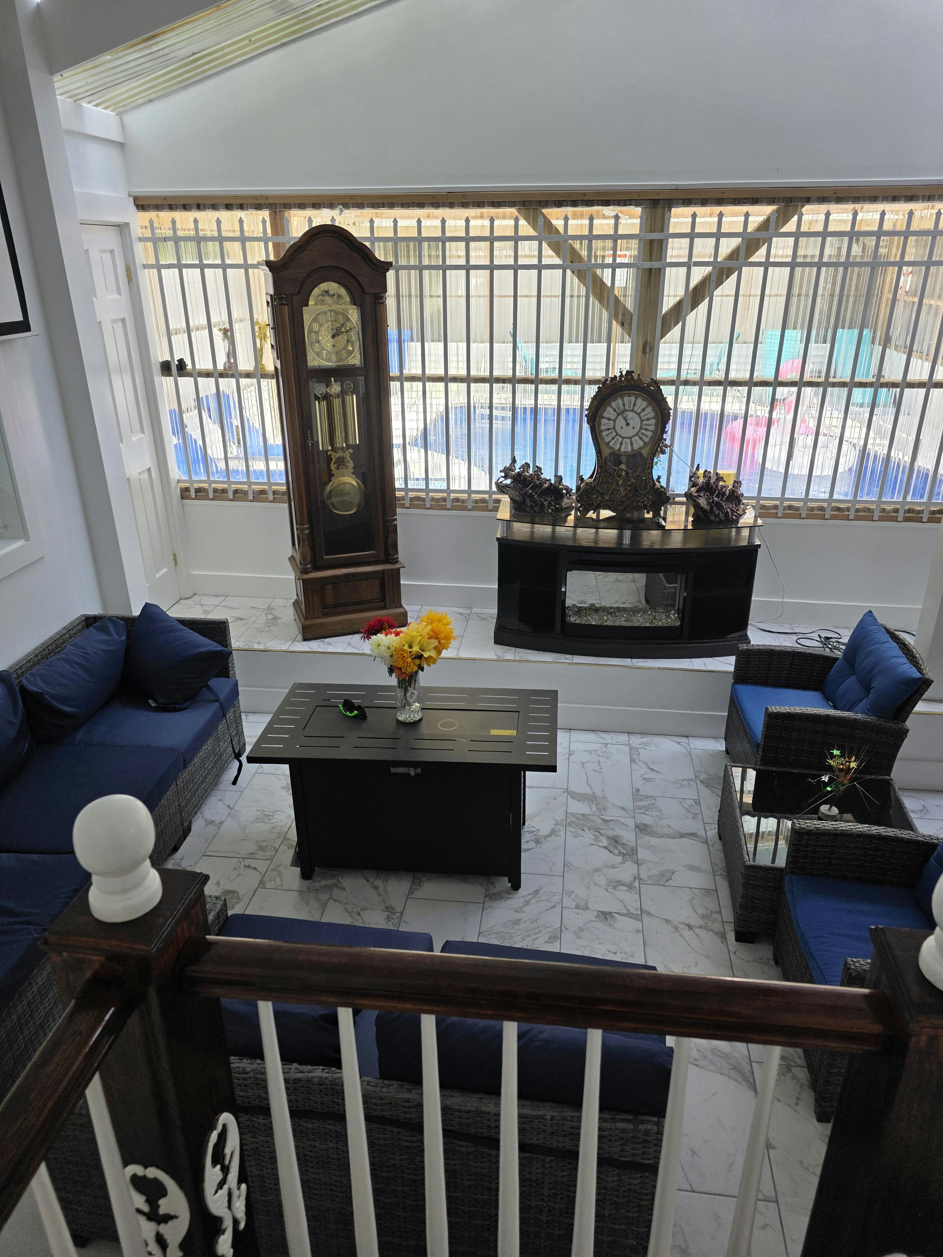Listing photo-2
