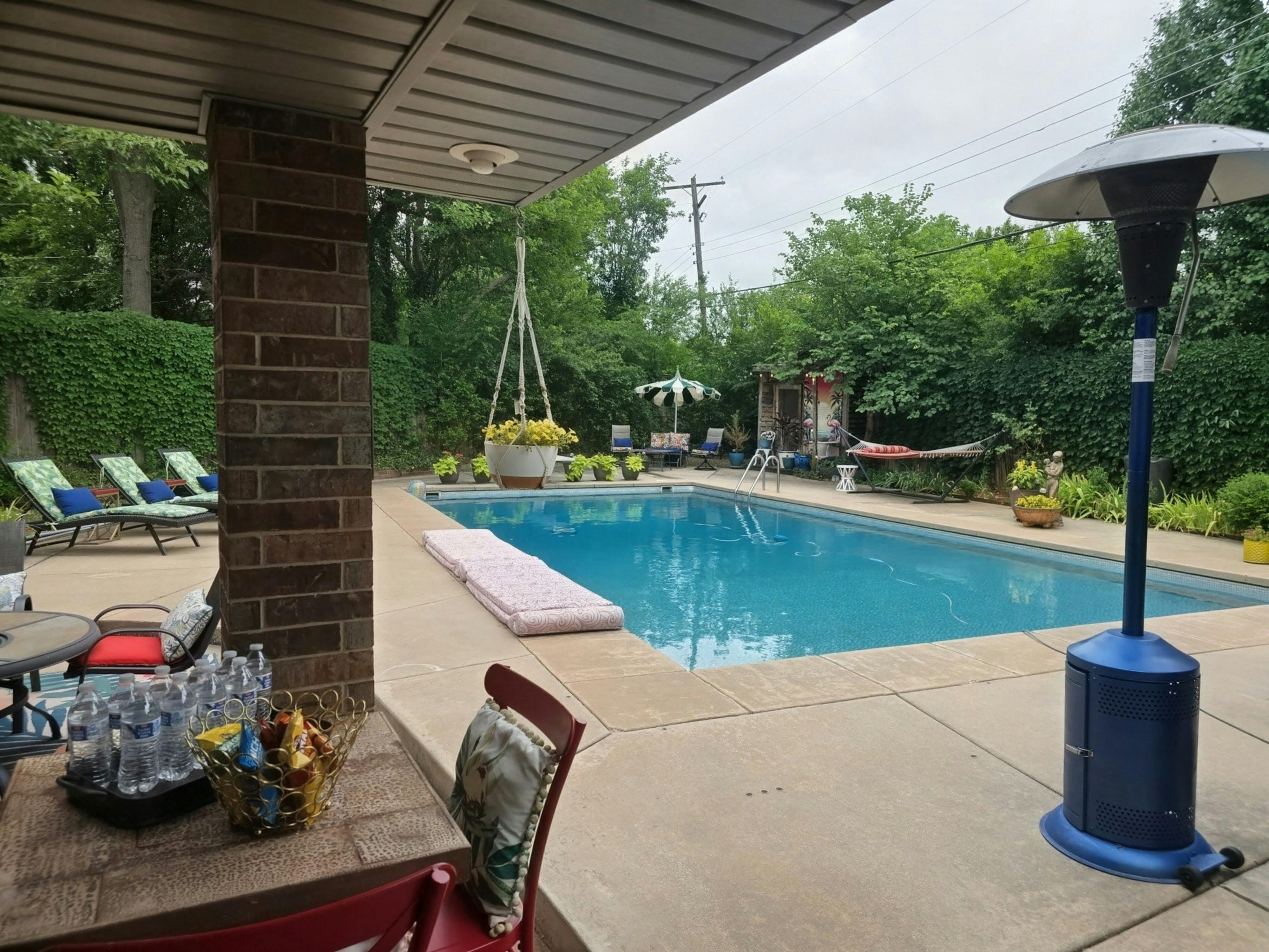 Listing cover image