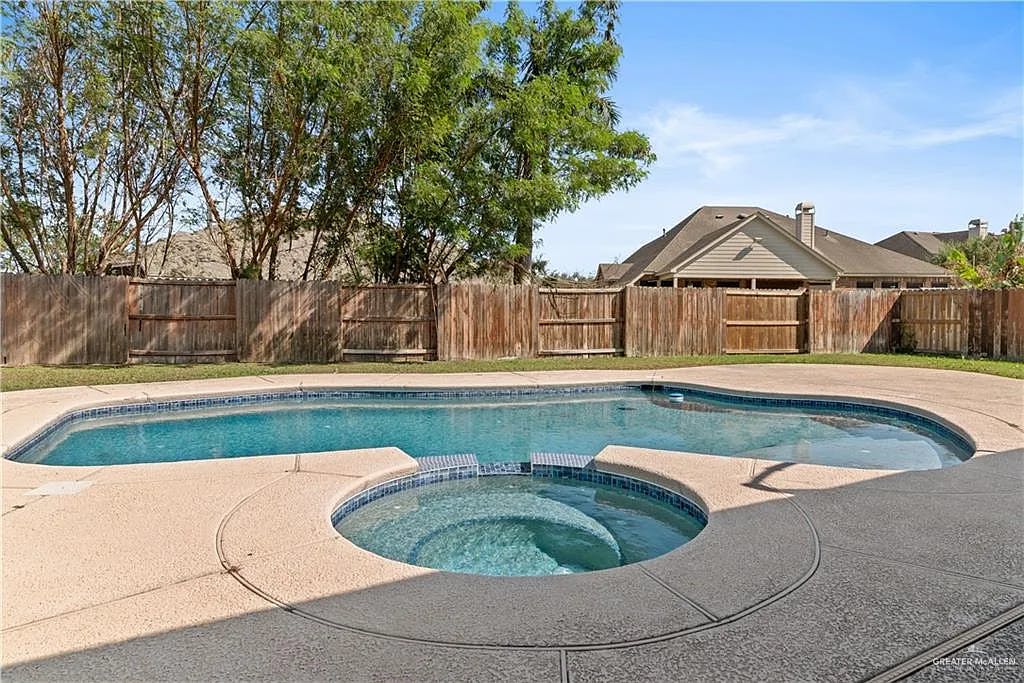 Listing photo-3