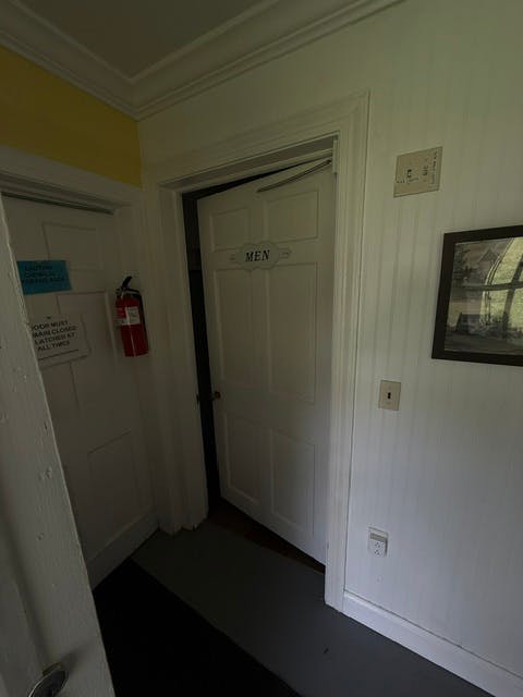 Listing photo-3