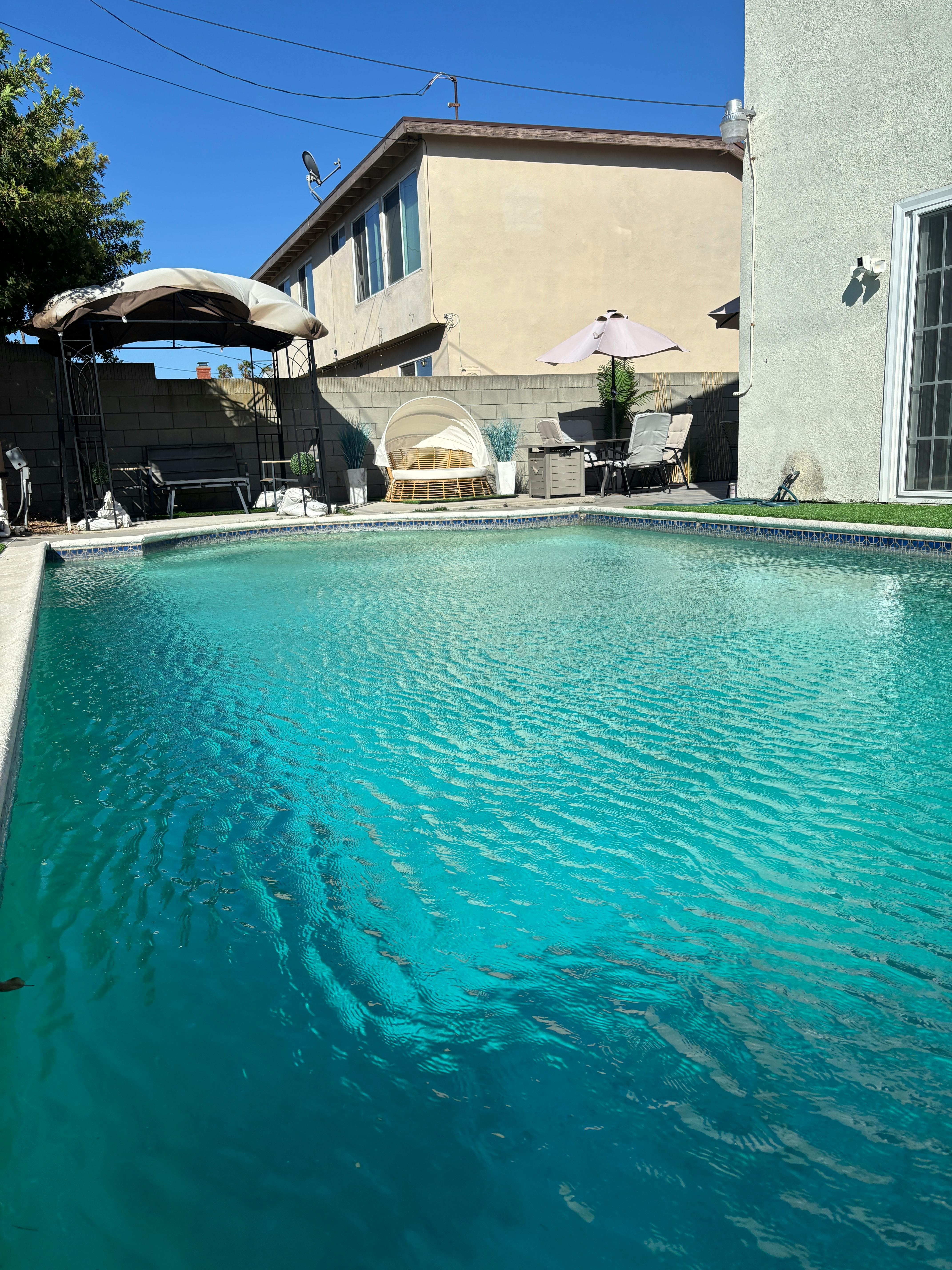 Listing photo-2