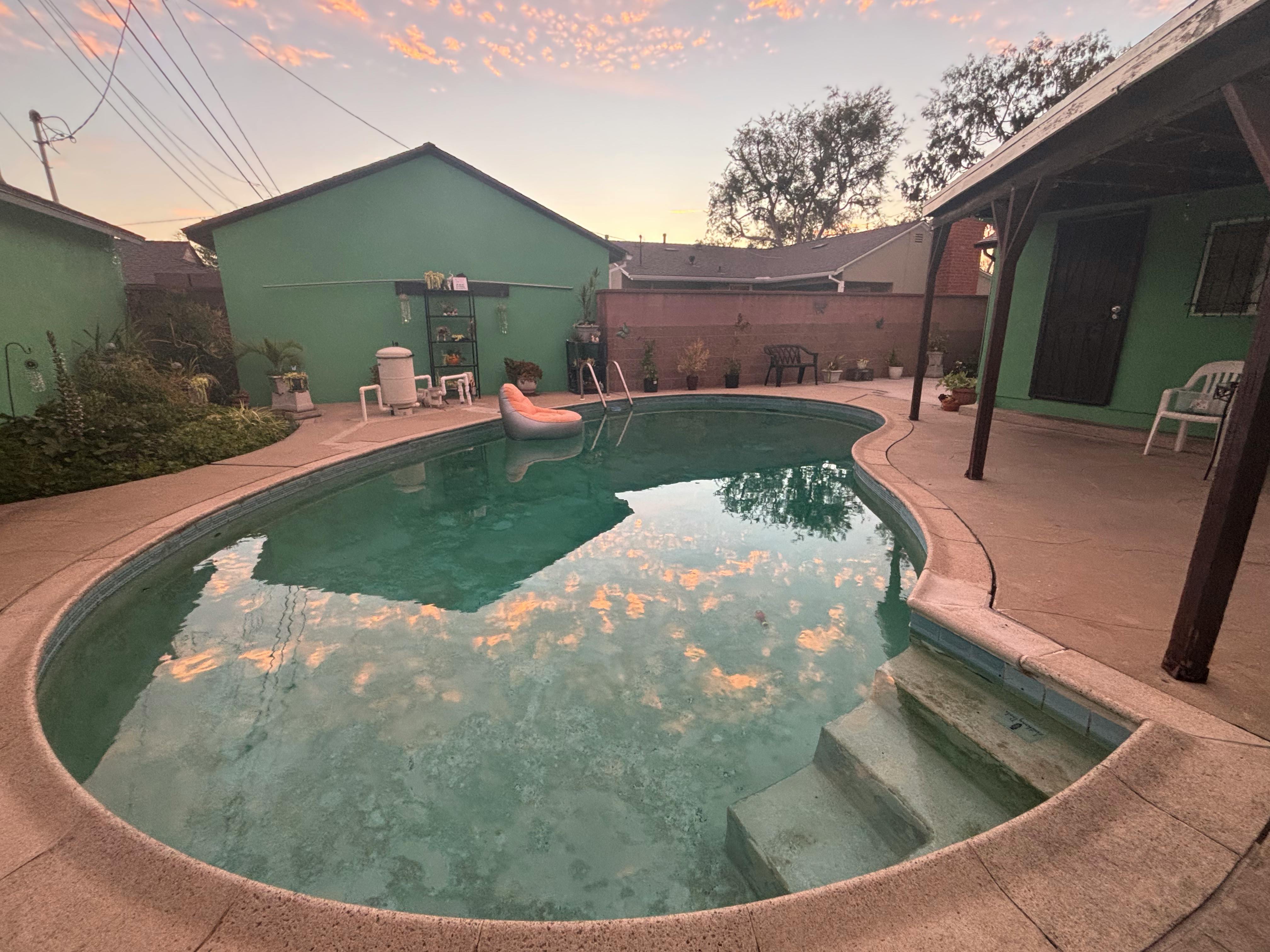 Listing photo-2