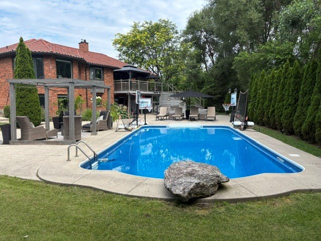 Listing photo-3