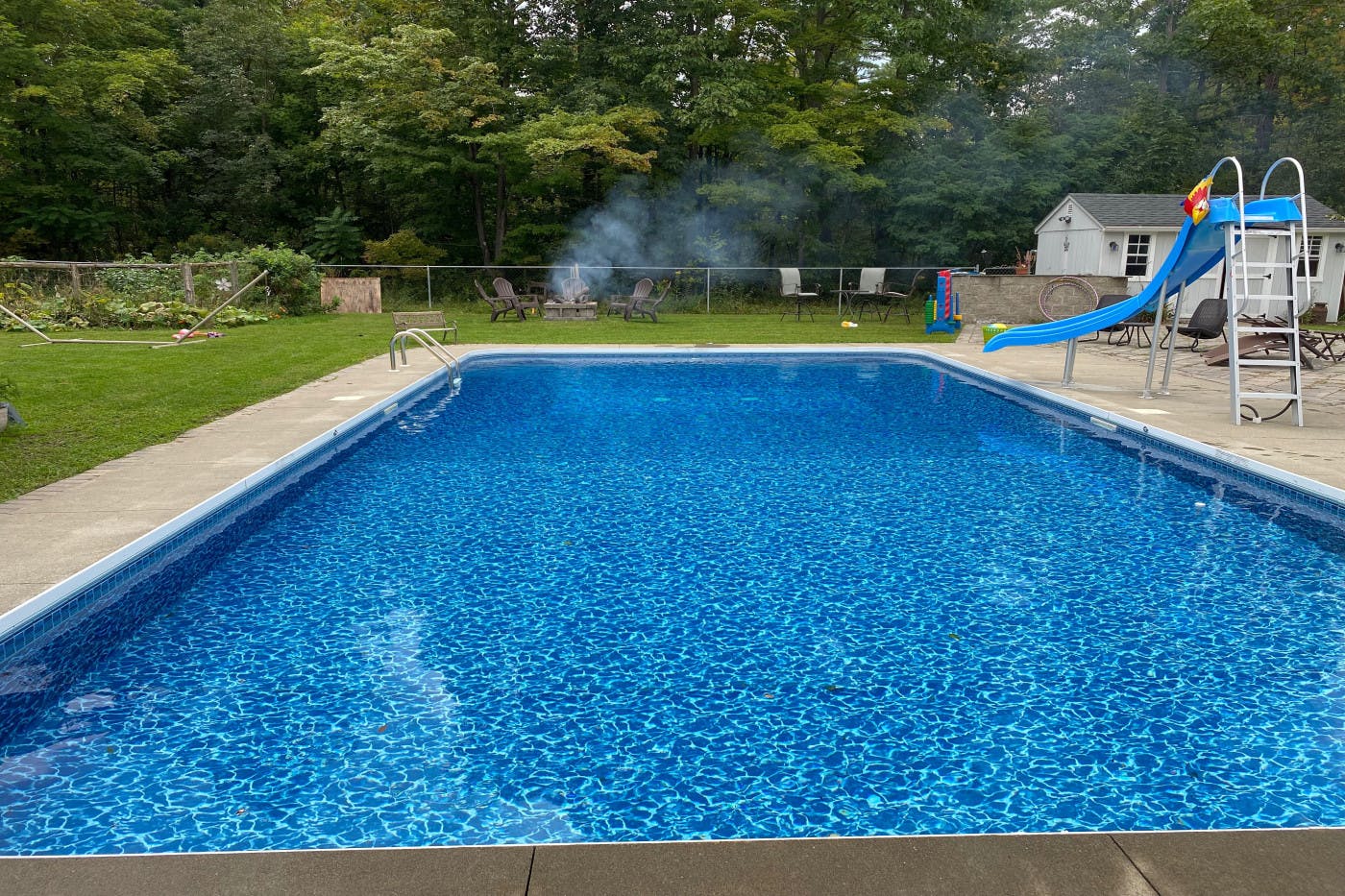 Swimming in the country - Private Pool in Selkirk - Swimply