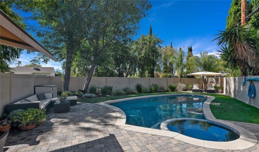 @ValleyVillageOasisPool - Private Pool in Los Angeles - Swimply