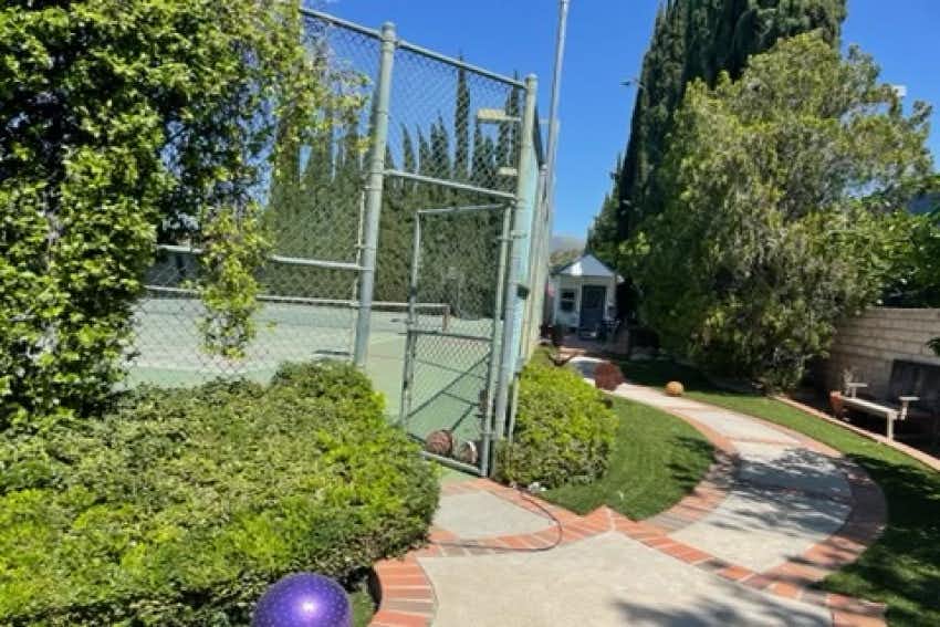 Listing photo-2