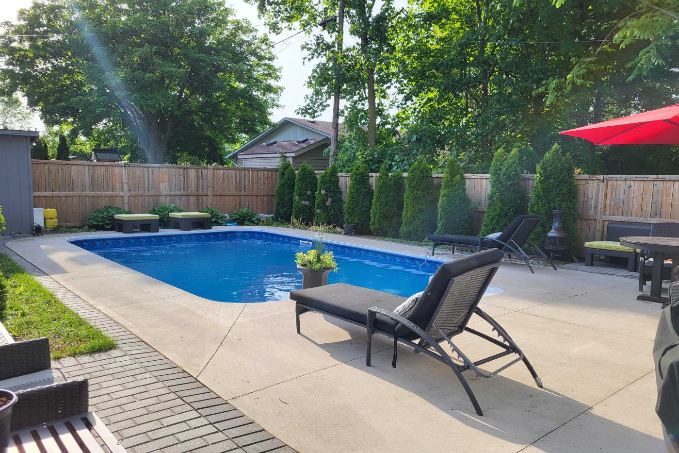 Sunset Beach Oasis Private Pool in St. Catharines Swimply