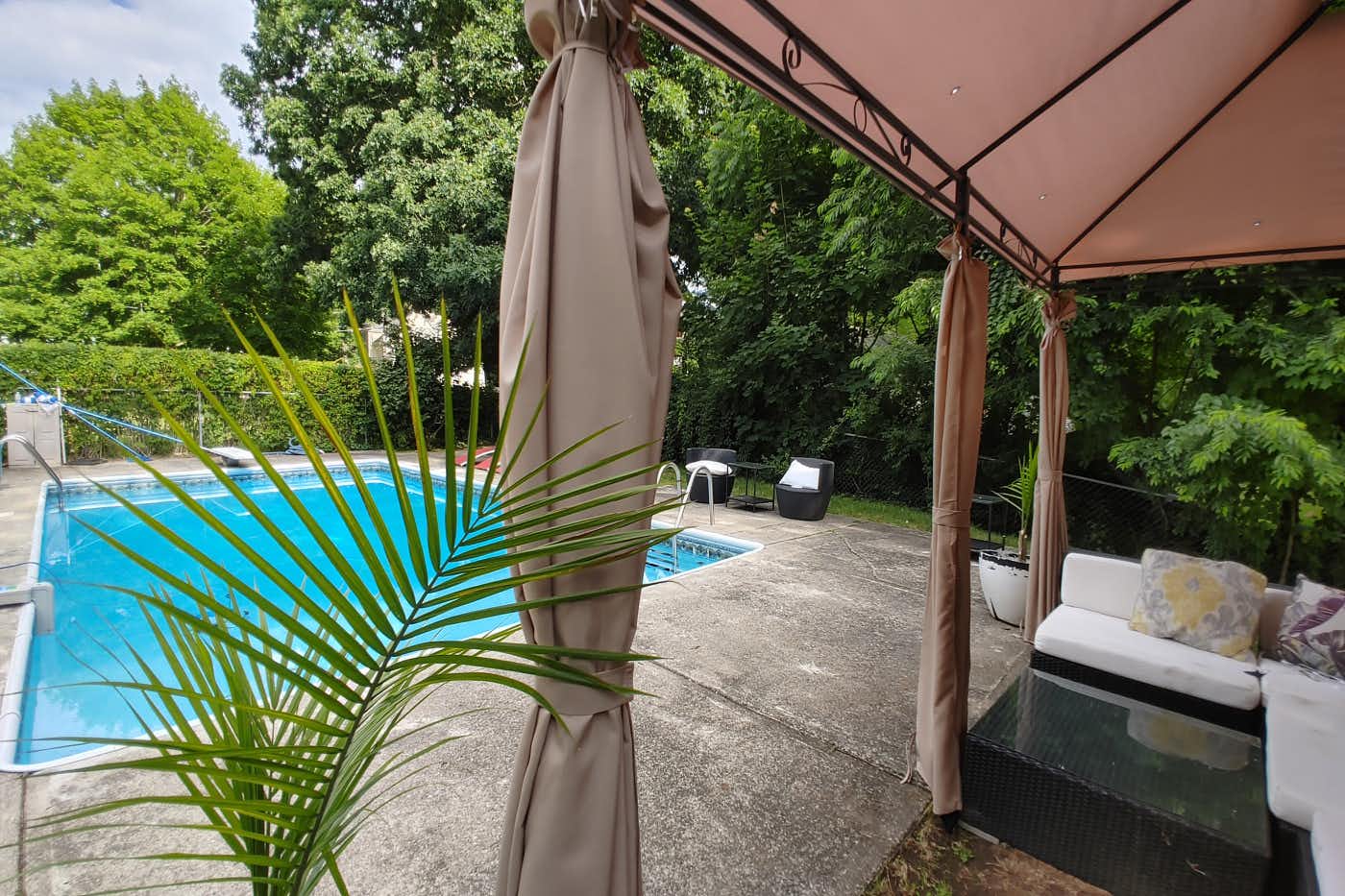 Listing photo-2
