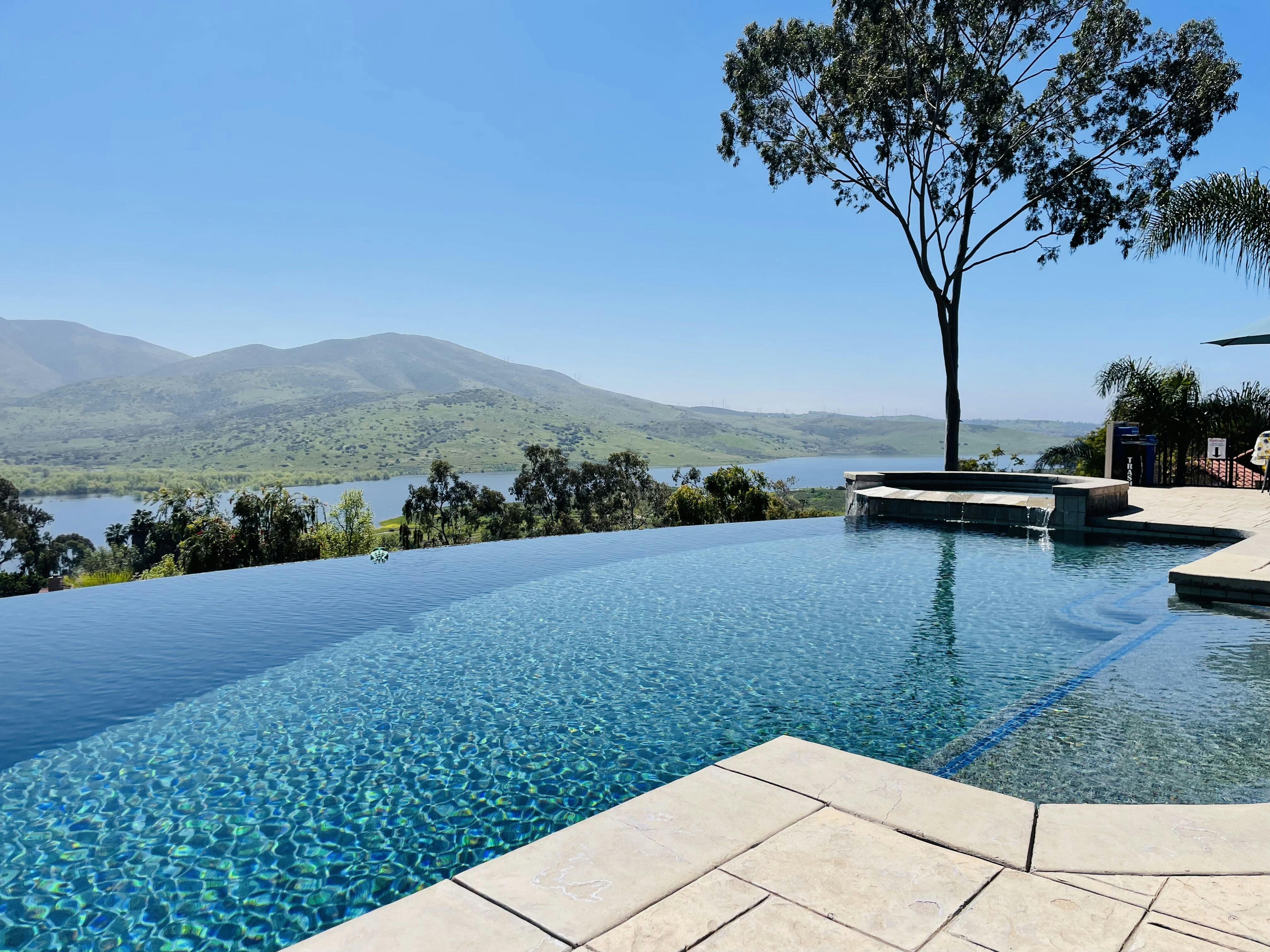Infinity Edge Pool: What Is It and How to Get One
