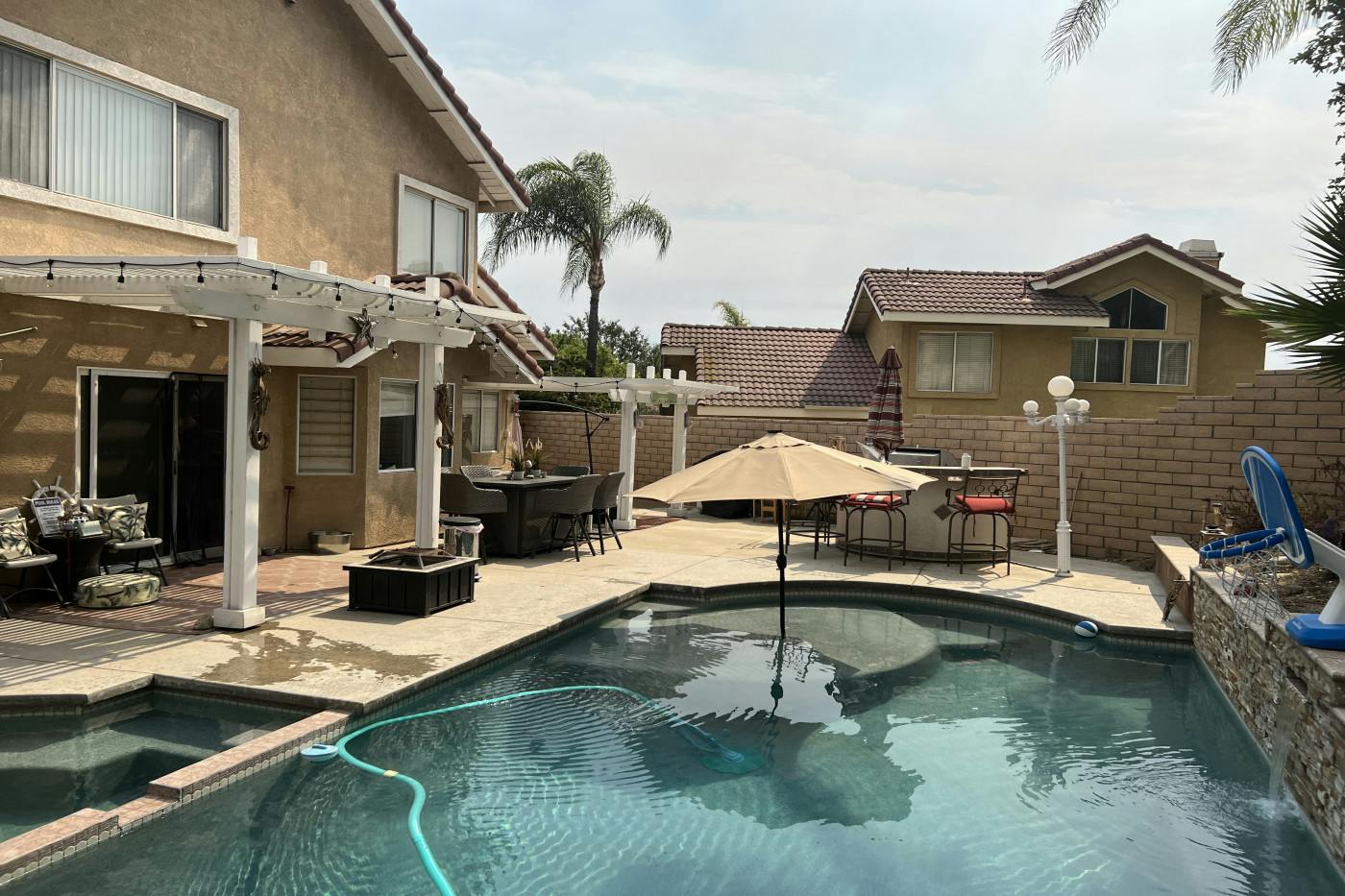 Listing photo-4